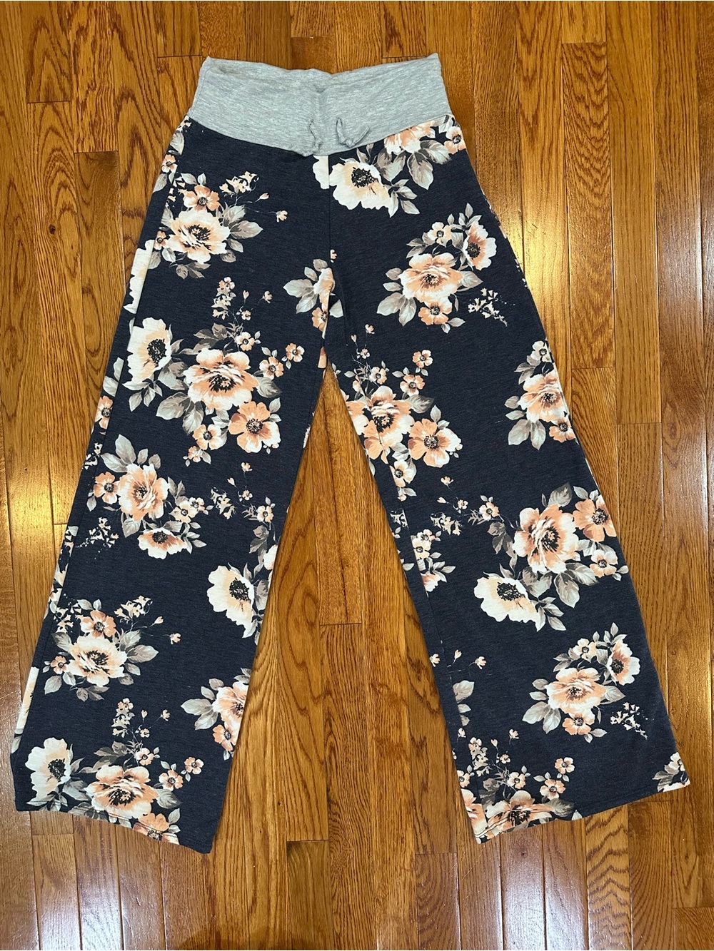 12 pm by Mon Ami floral wide leg comfort pants womenโs size medium EUC
